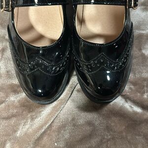 Brand new! Wingtip detail lug sole Maryjane heels! Patent PU leather